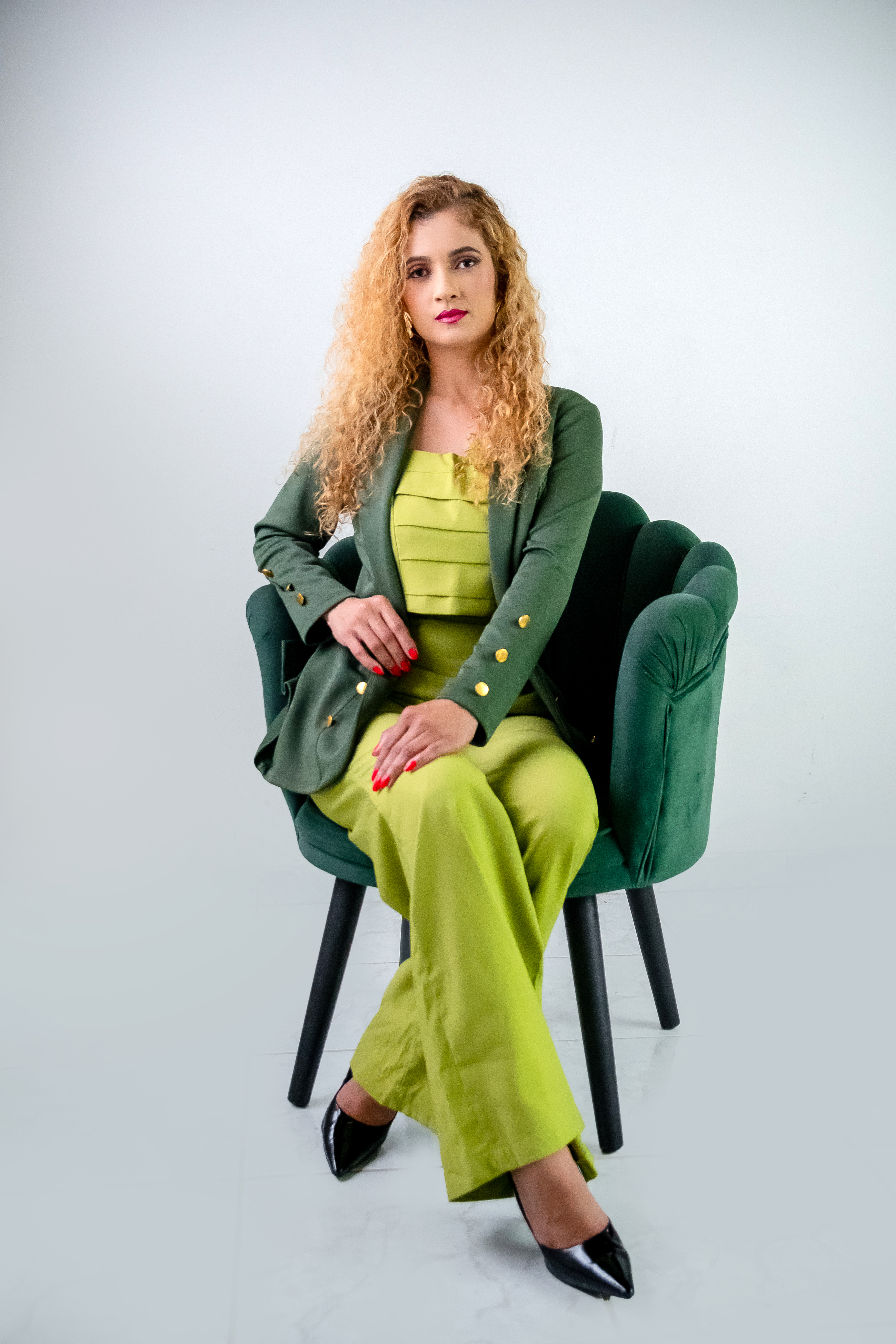 Dra. Aline Alves de Matos, OAB/MG 200.659